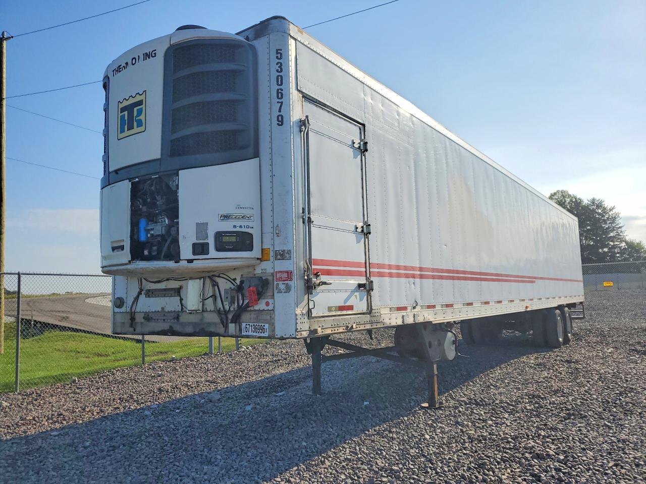 2009 Utility VS2RA Refrigerated Van Trailer