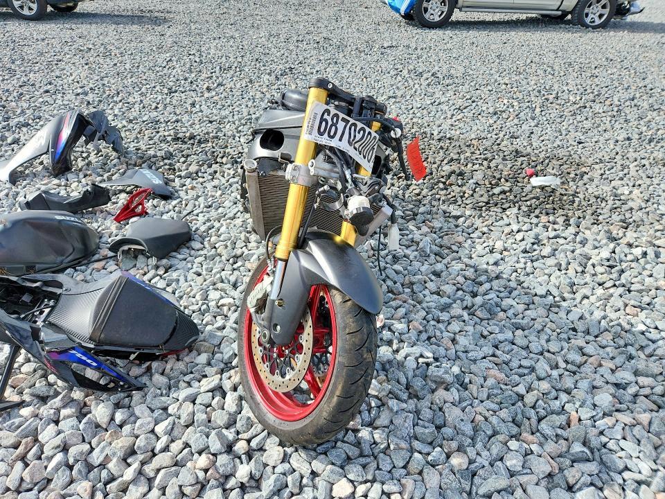 2026 Suzuki GSX-R750