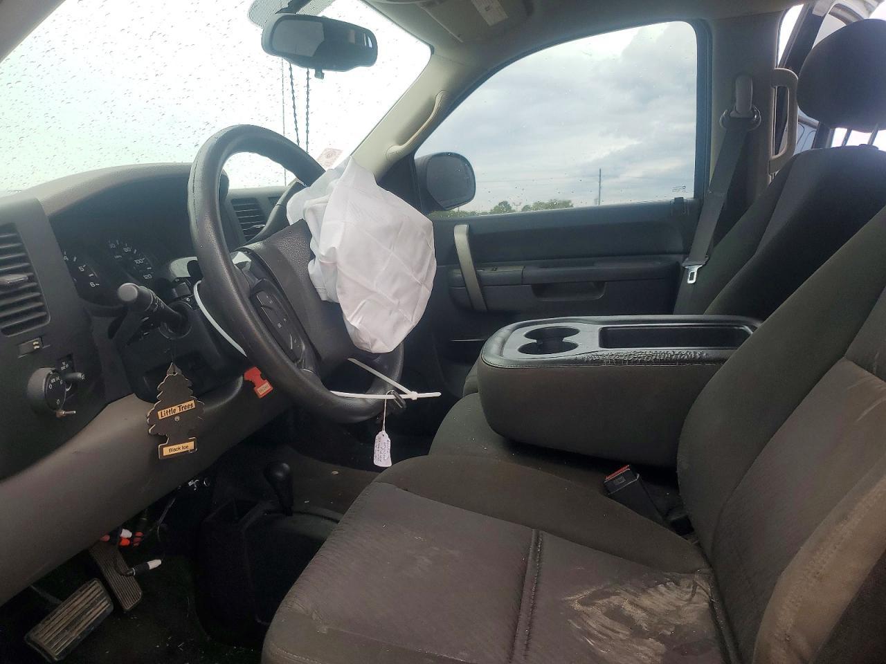 2011 Chevrolet Silverado K1500 LS