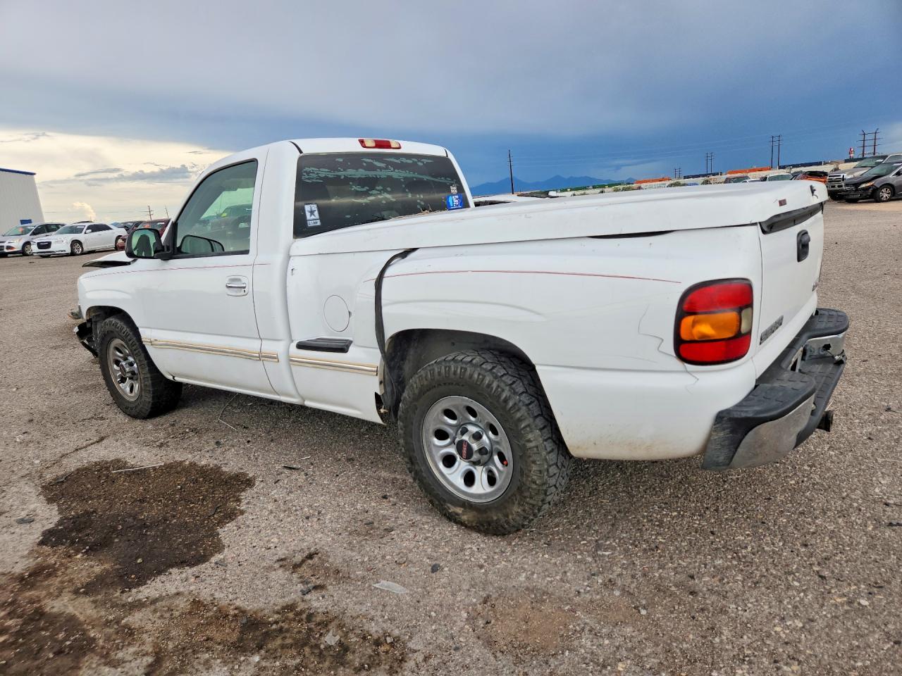 2004 GMC New Sierra C1500