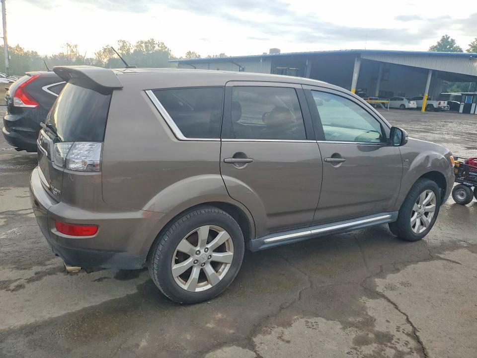 2013 Mitsubishi Outlander GT