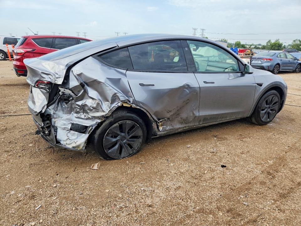 2025 Tesla Model Y