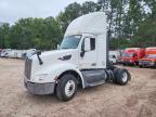 2017 Peterbilt 579 Semi Truck