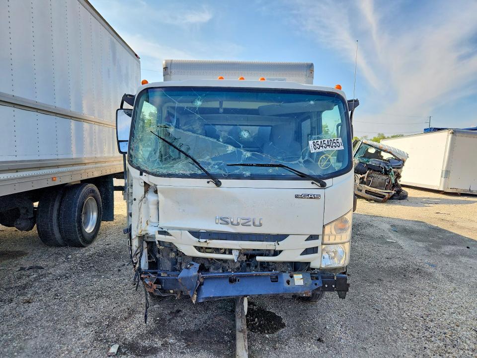 2020 Isuzu NPR BOX Truck