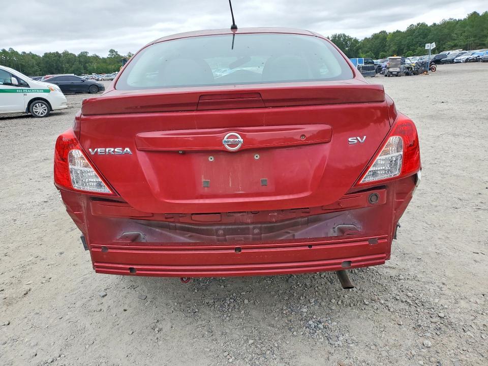 2019 Nissan Versa SV