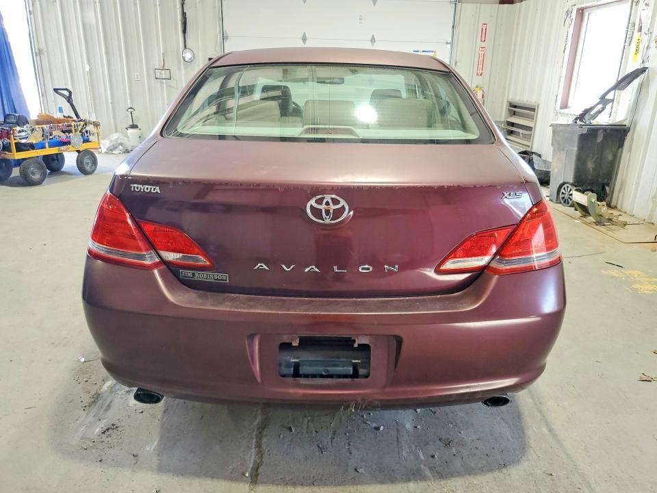 2007 Toyota Avalon XLS