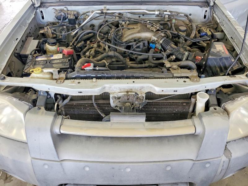 2001 Nissan Frontier XE