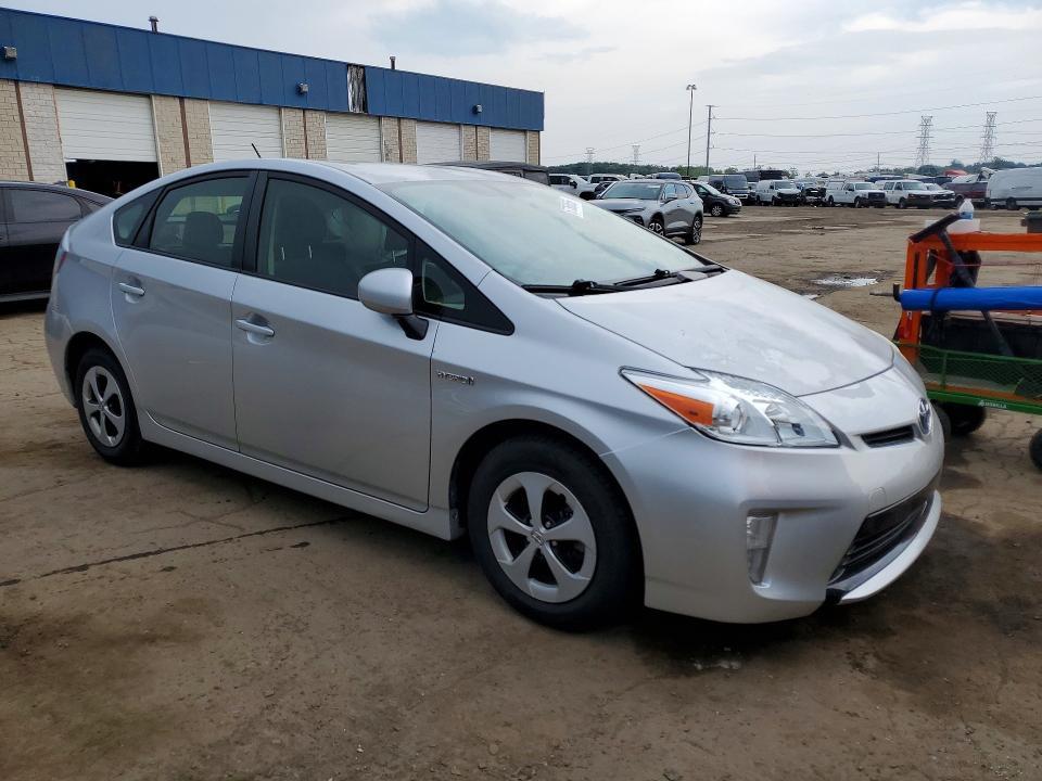 2015 Toyota Prius Three