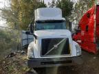 2016 Volvo VNL Semi Truck