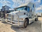 2016 Mack CXU613 Semi Truck