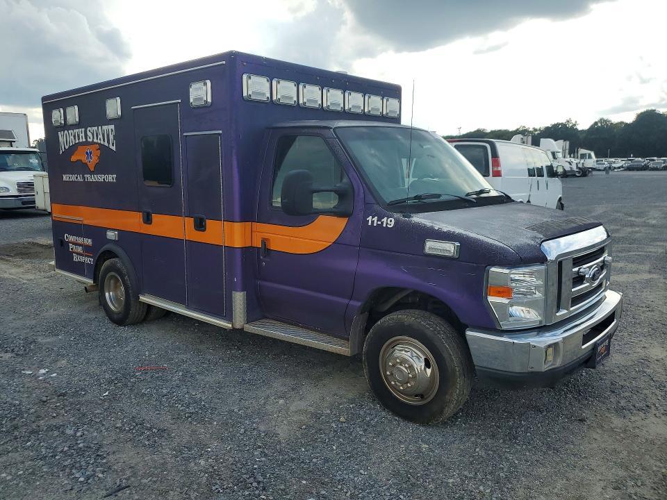 2019 Ford Econoline - Ambulance
