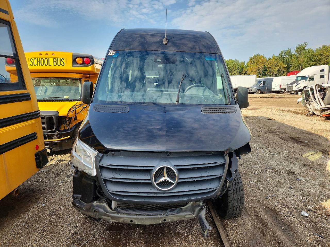 2023 Mercedes-Benz Sprinter 2500