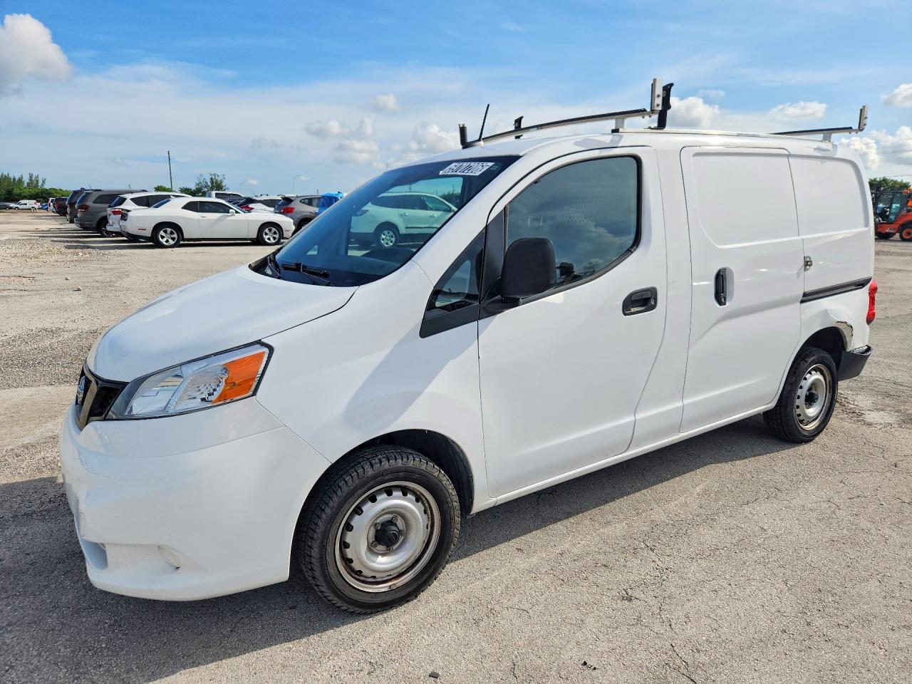 2021 Nissan NV200 S