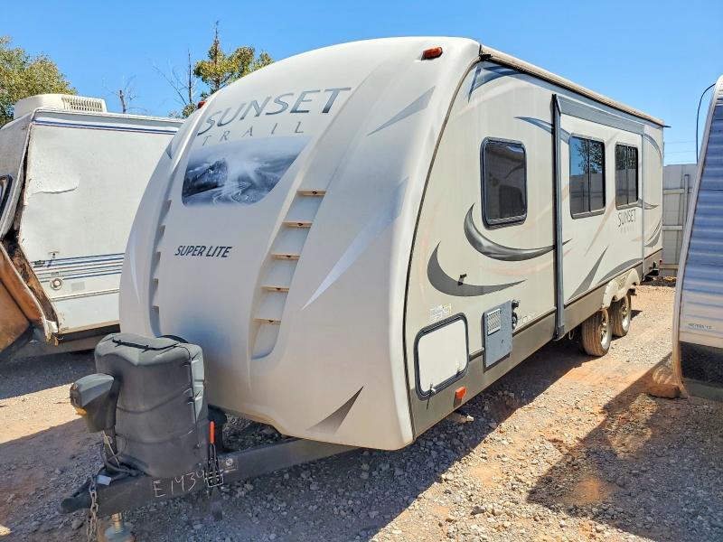 2017 Crossroads Sunset Trail Camper