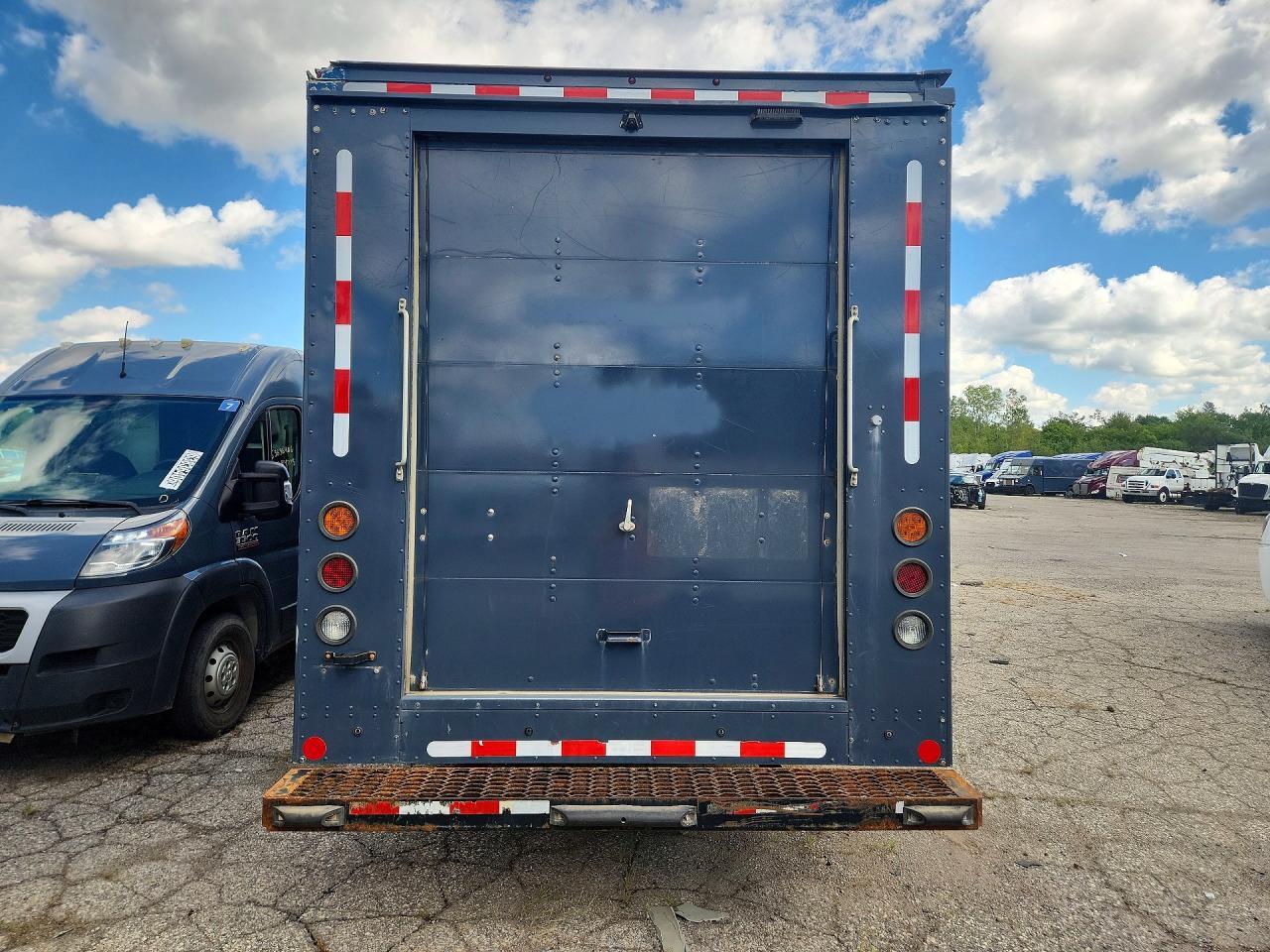 2021 Ford Transit Delivery Truck