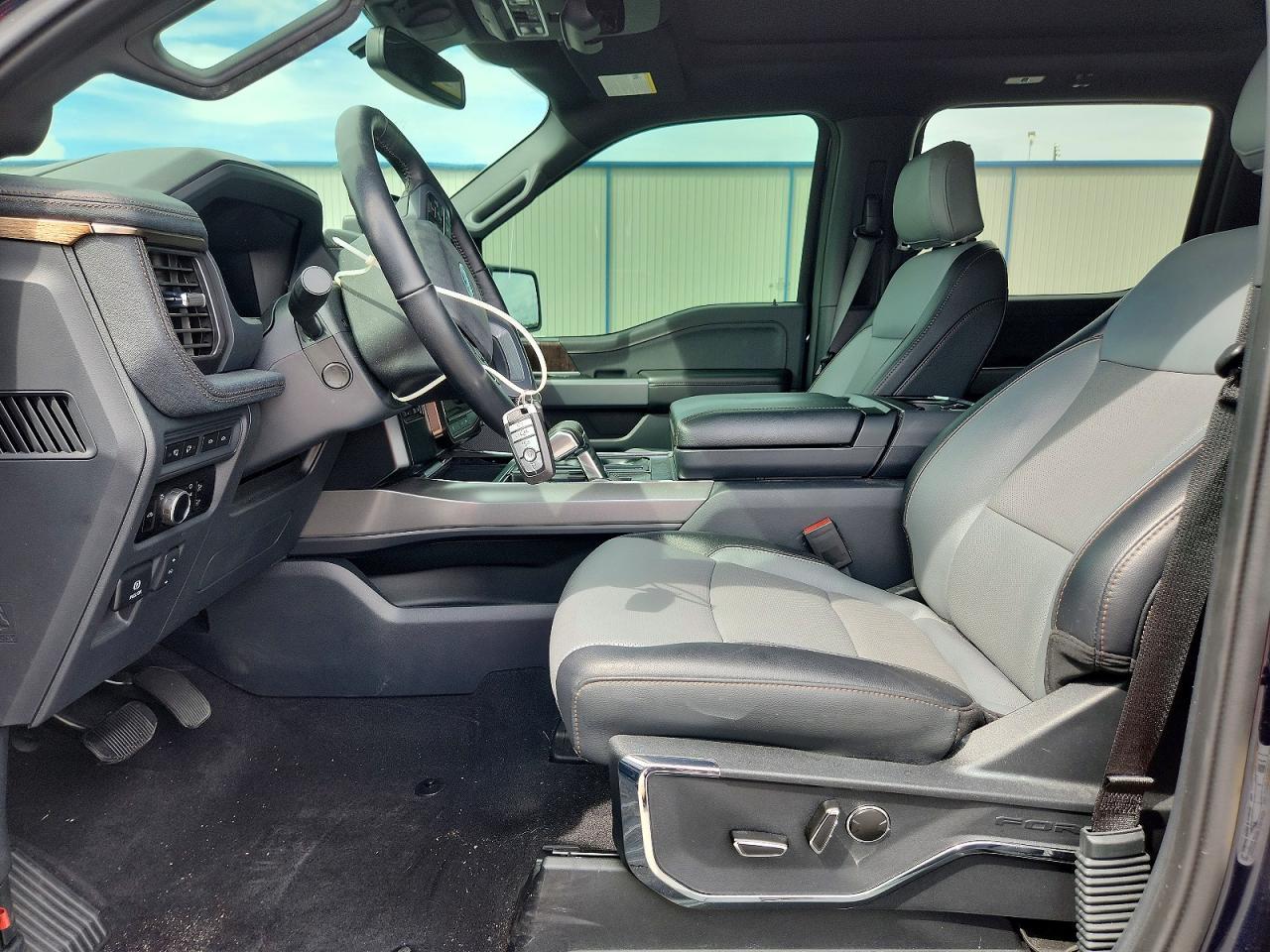 2023 Ford F150 Lightning PRO