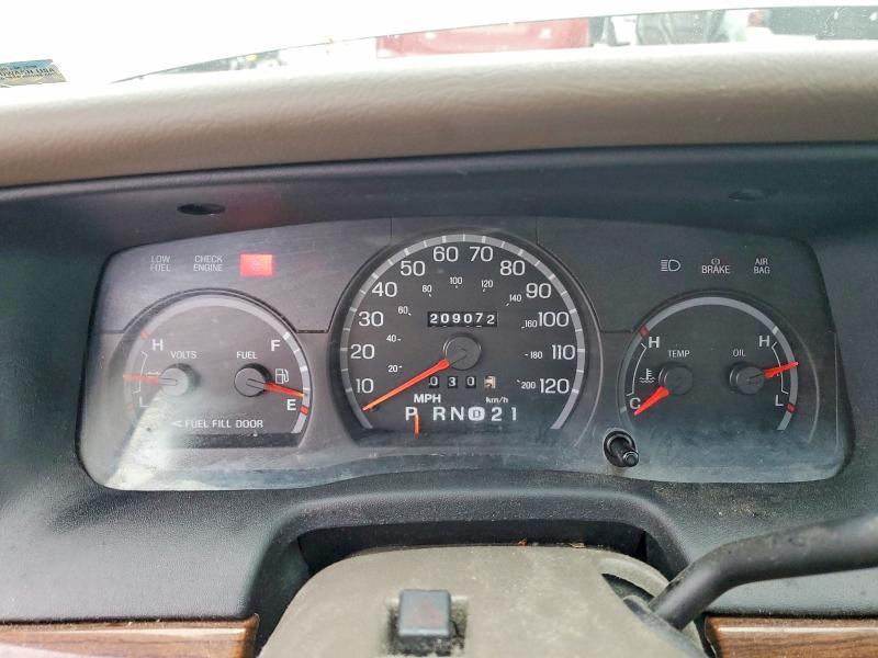 2004 Ford Crown Victoria