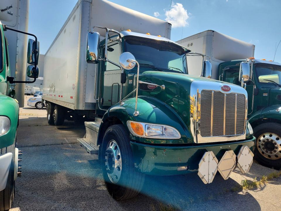 2020 Ptrb 2020 Peterbilt 348 BOX Truck