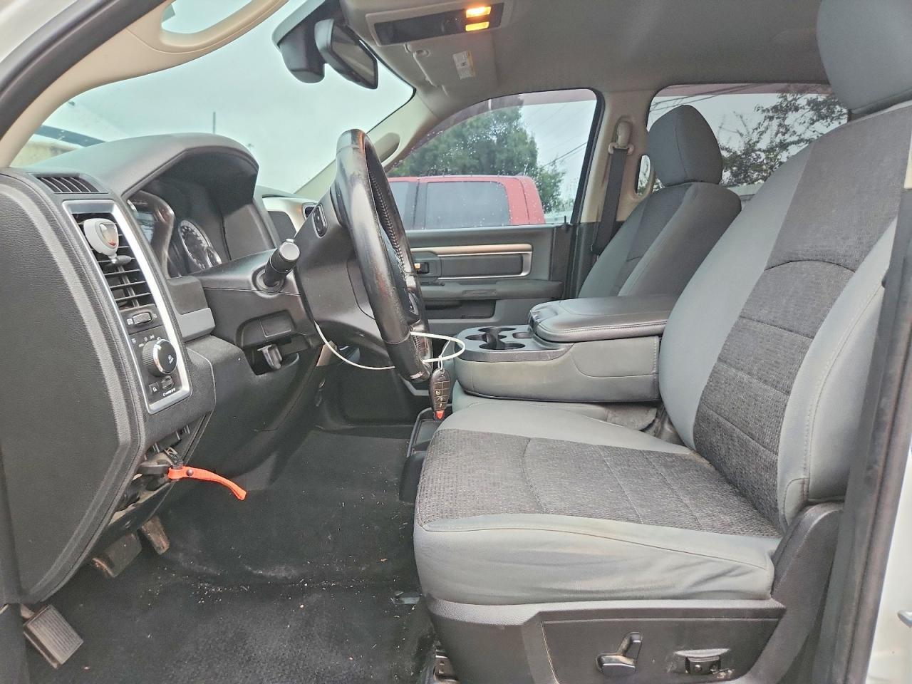 2016 Dodge RAM 1500 SLT