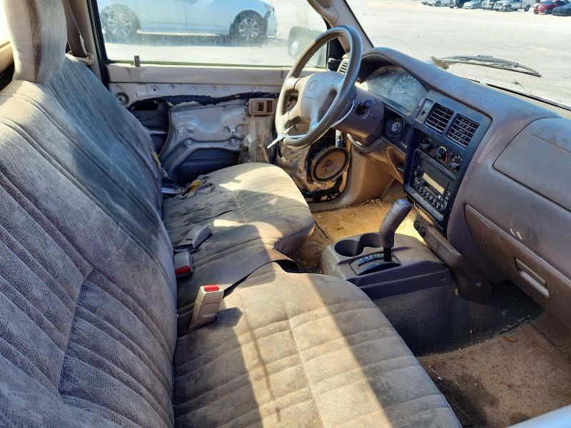 2004 Toyota Tacoma Base