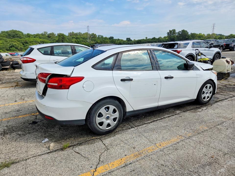 2015 Ford Focus s