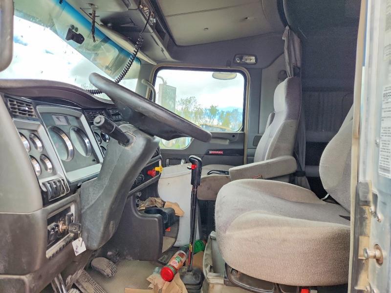 2018 Kenworth W900 Semi Truck