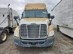 2016 Freightliner Cascadia 125 Semi Truck