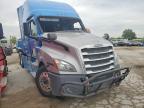2019 Freightliner Cascadia 126 Semi Truck