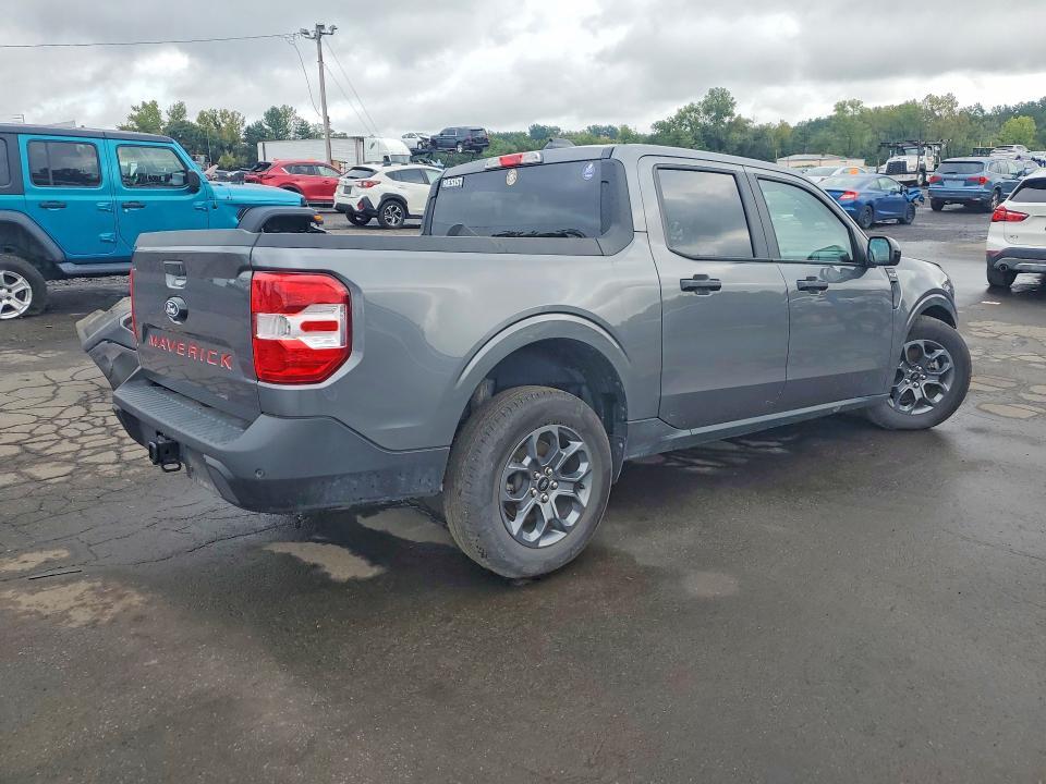 2025 Ford Maverick XLT