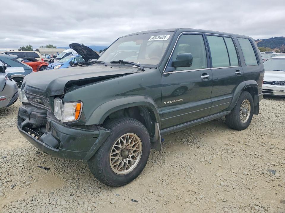 2002 Isuzu Trooper S