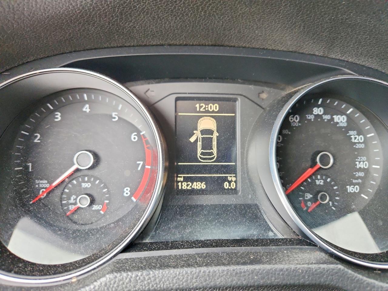 2016 Volkswagen Passat SE