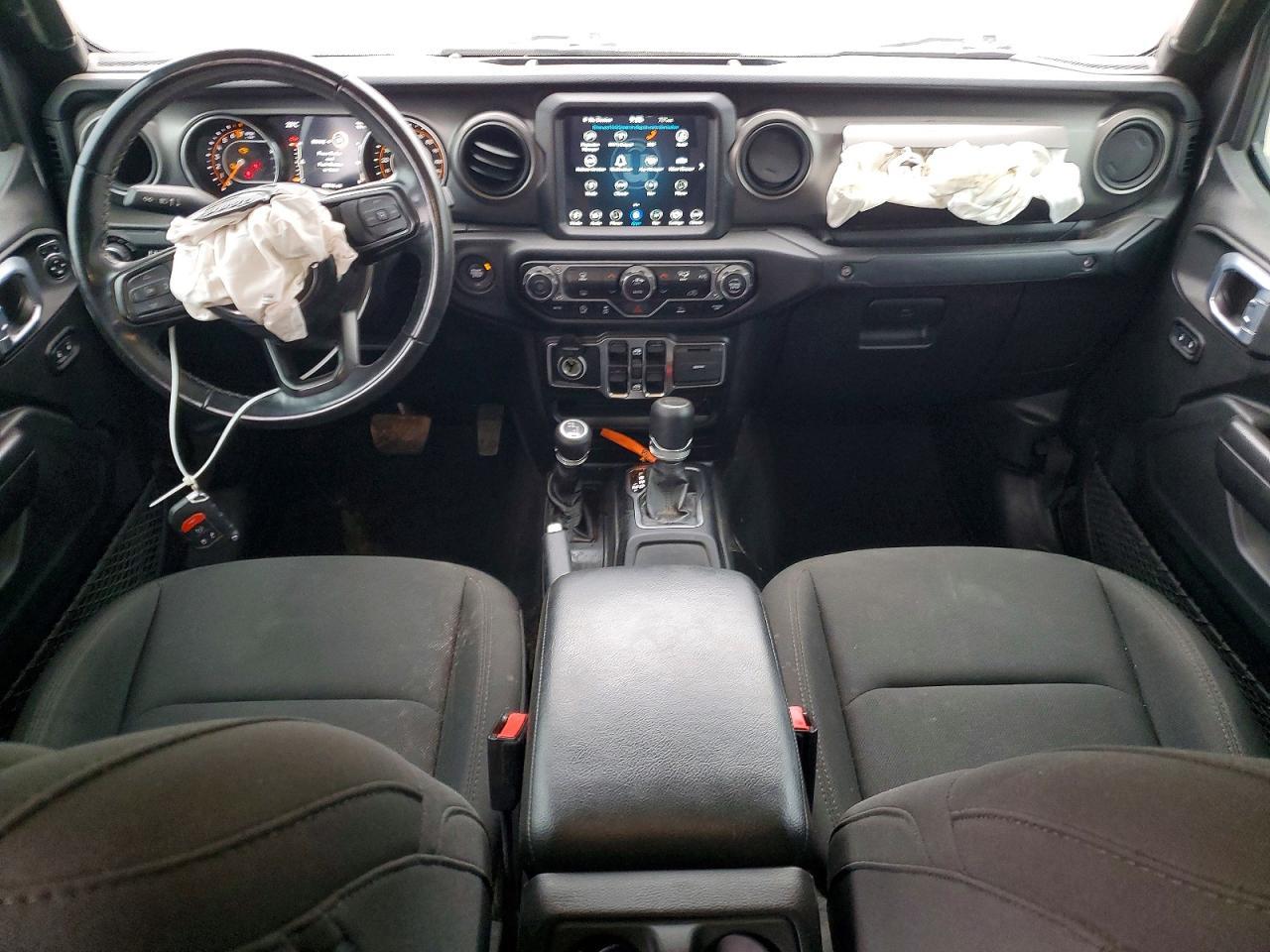 2021 Jeep Gladiator Sport