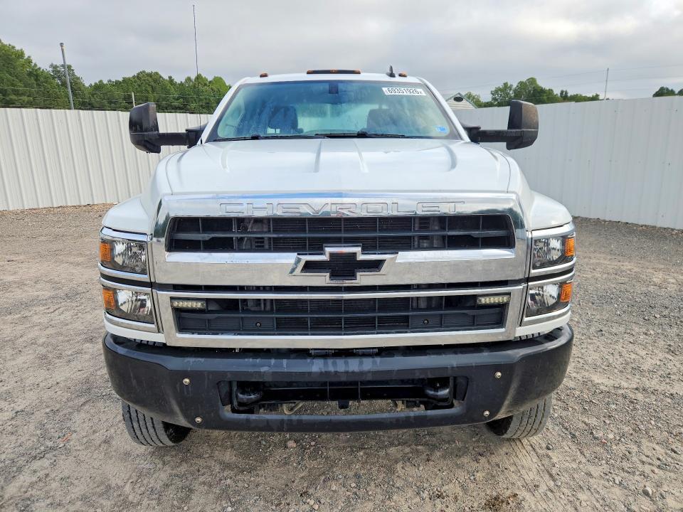 2022 Chevrolet Silverado Medium Duty