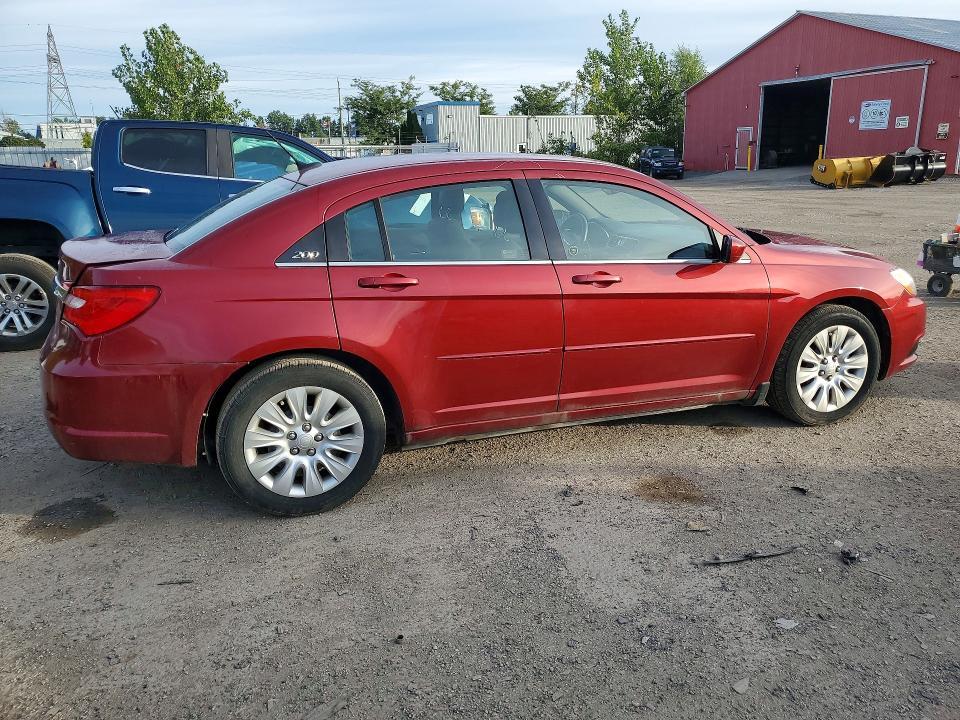 2013 Chrysler 200 LX