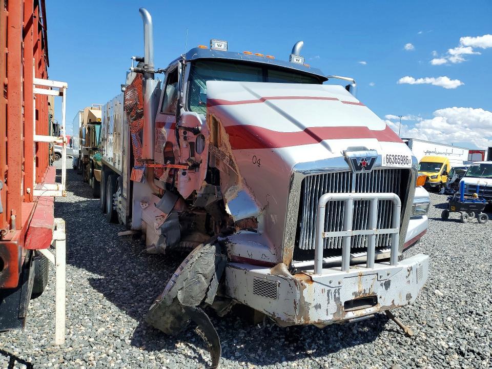 2015 Westenstar 2015 Western Star 4700 Vacuum Excavator