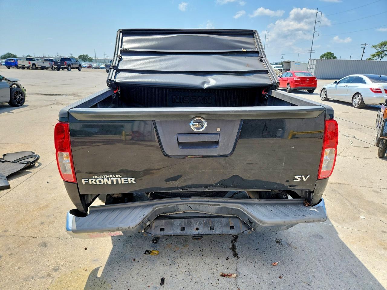 2017 Nissan Frontier SV