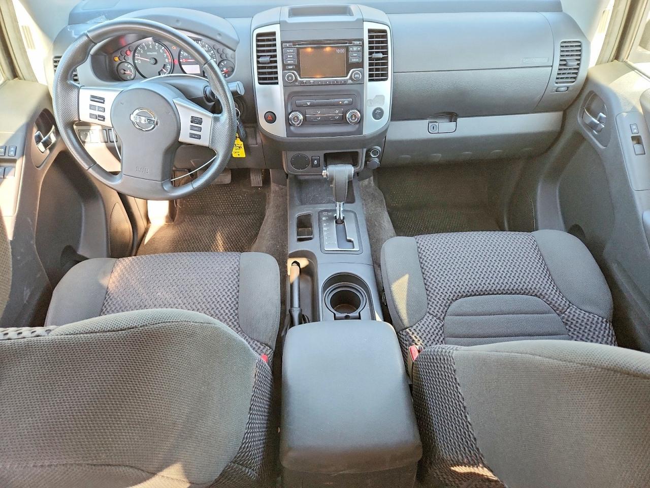 2015 Nissan Frontier SV V6