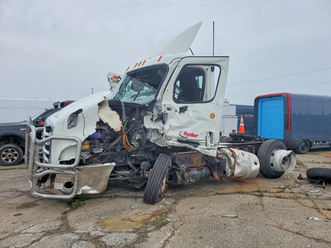 2023 Freightliner Cascadia 116 Semi Truck