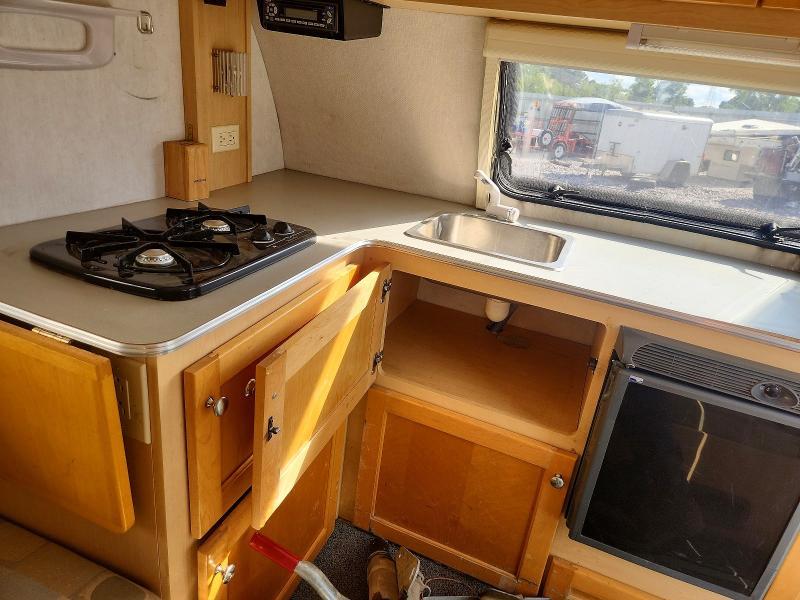 2006 Alco 2006 Dutchmen Camper