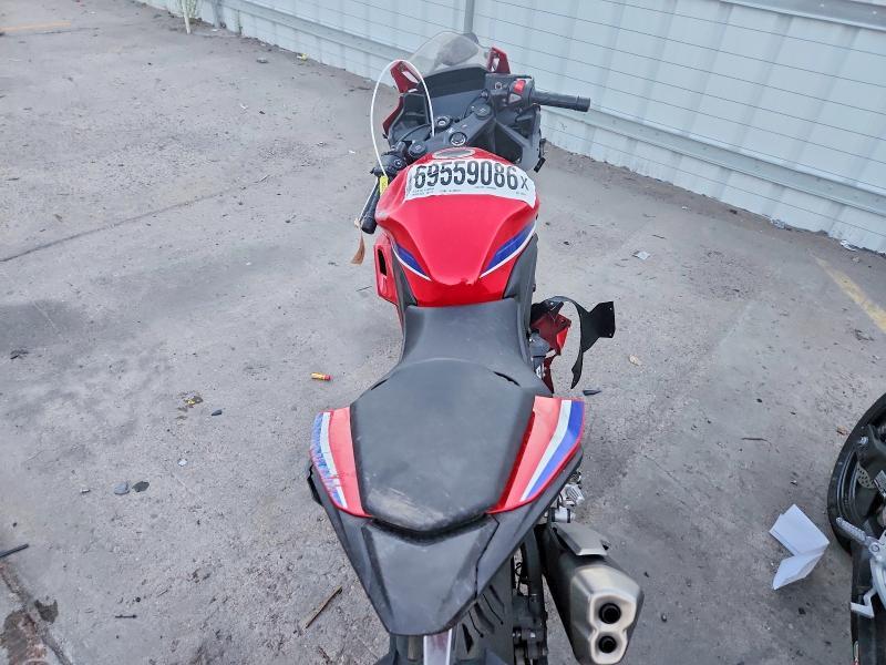 2025 Honda CBR500 RA