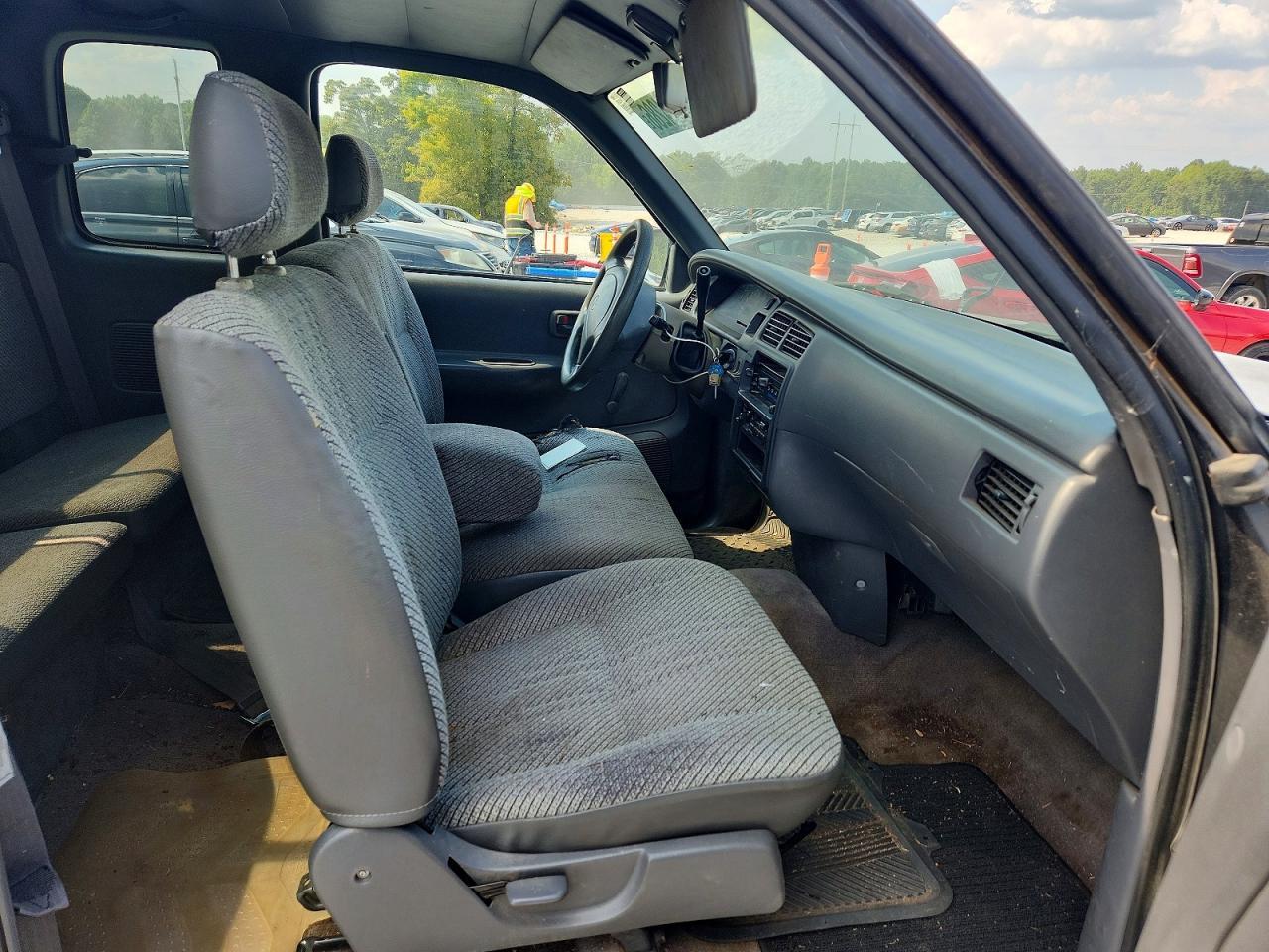 1996 Toyota T100 DX