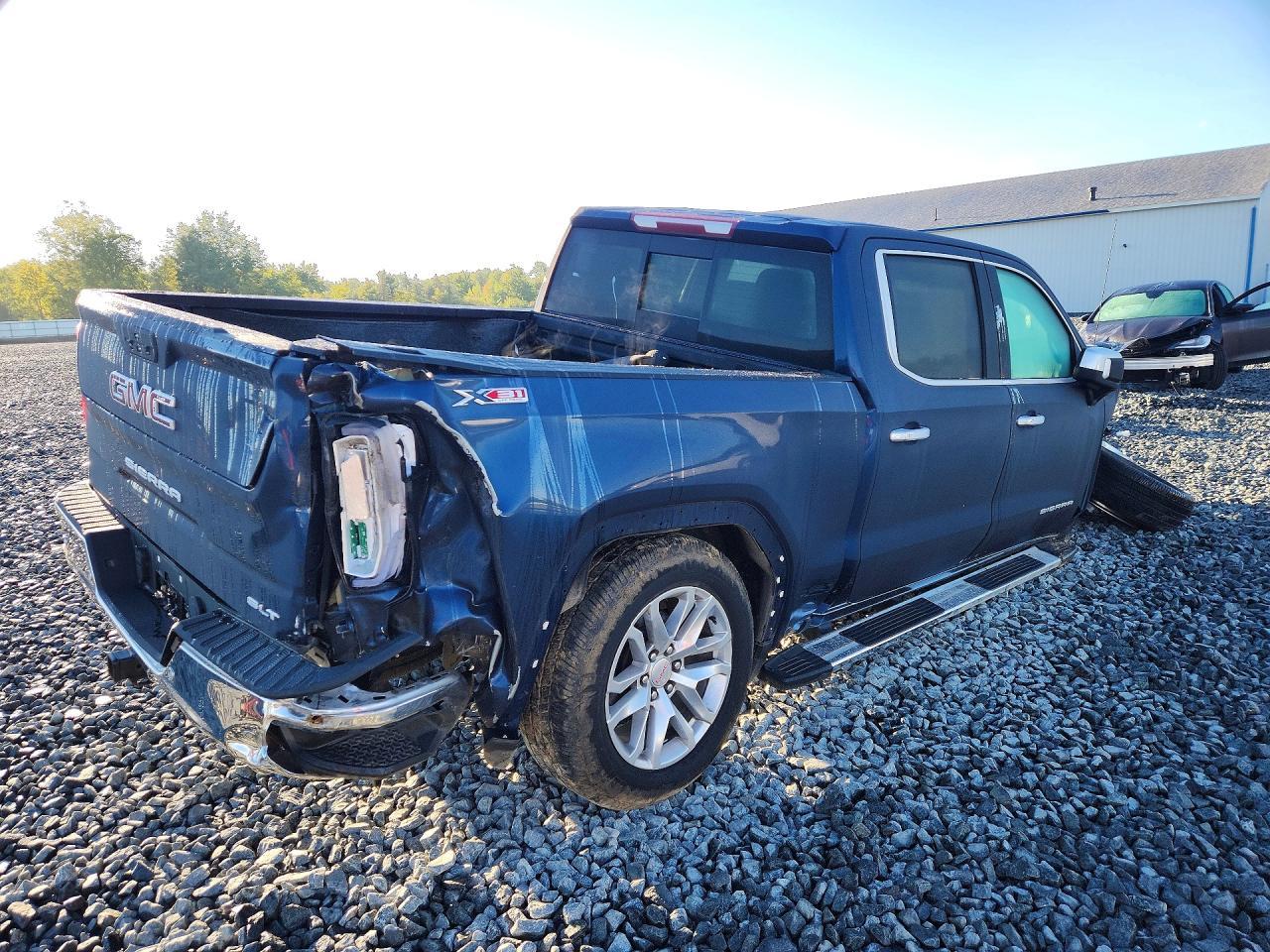 2022 GMC Sierra Limited K1500 SLT