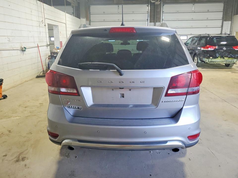 2018 Dodge Journey Crossroad