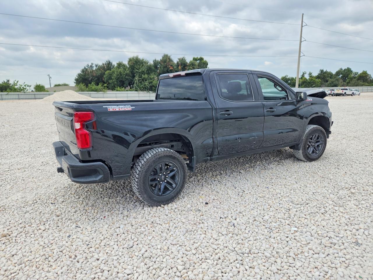 2021 Chevrolet Silverado K1500 Trail Boss Custom