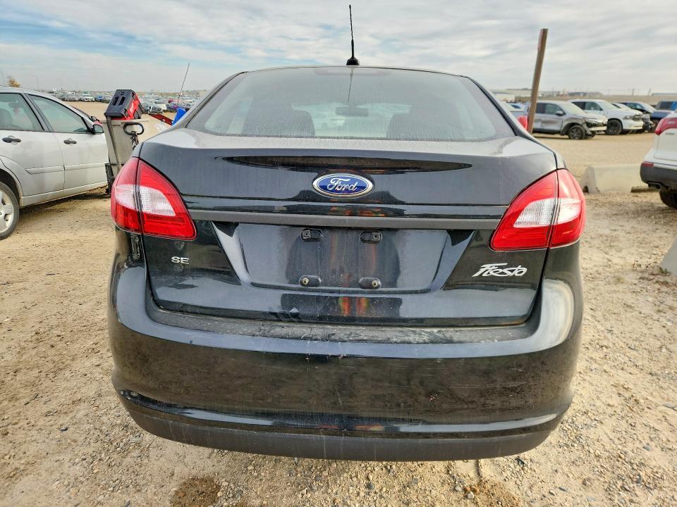 2013 Ford Fiesta SE