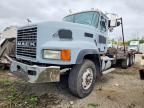 1999 Mack CL713 ROLL-OFF Container Truck