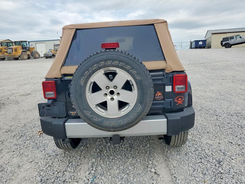 2012 Jeep Wrangler Unlimited Sahara