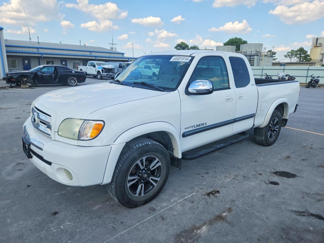 2004 Toyota Tundra SR5