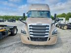 2019 Freightliner Cascadia 126 Semi Truck