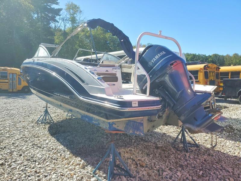 2021 Chaparral 250 Suncoast WF300XCA-Boat